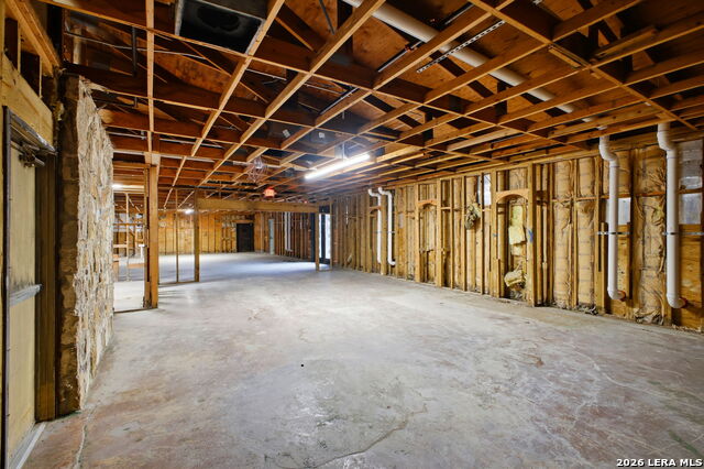 24116 W Interstate 10 Property Photo 19