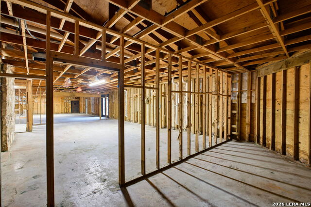 24116 W Interstate 10 Property Photo 21