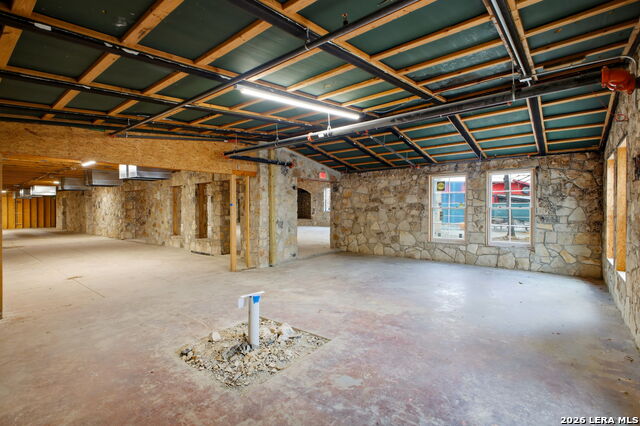 24116 W Interstate 10 Property Photo 28