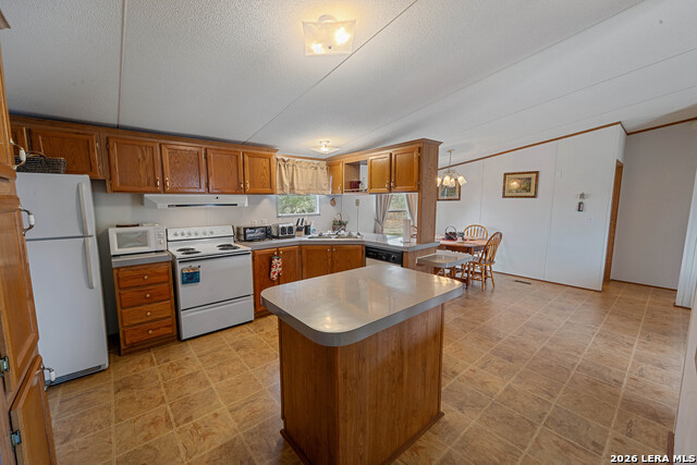 104 Longhorn Rd Property Photo 8