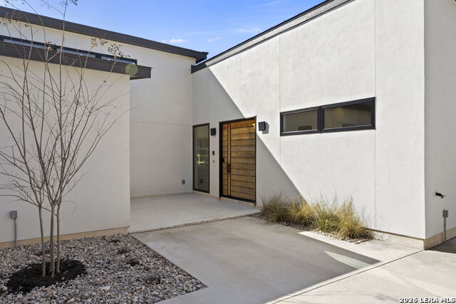 23115 Henness Pass Property Photo 9
