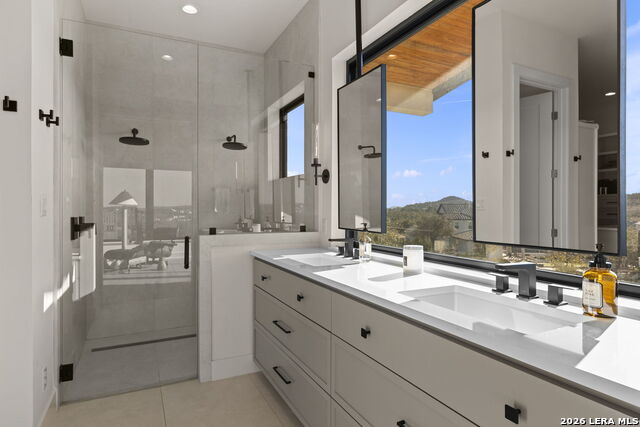 23115 Henness Pass Property Photo 27