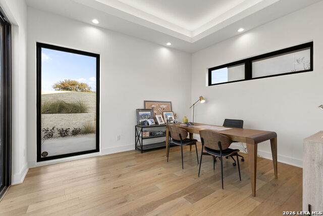23115 Henness Pass Property Photo 32