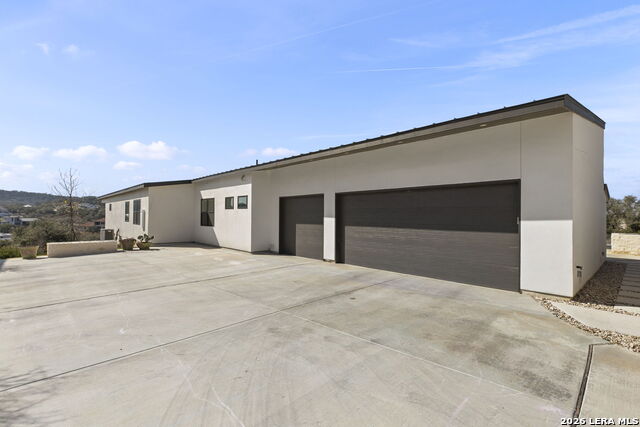 23115 Henness Pass Property Photo 47