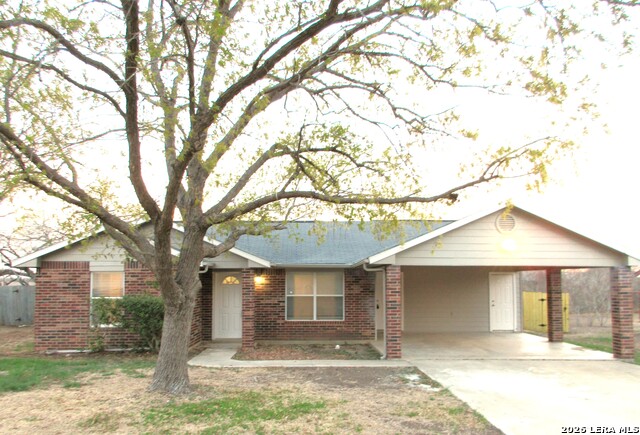 606 Hon Property Photo 1