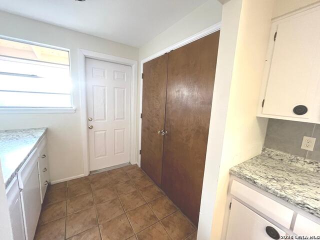 425 Driftwind Property Photo 12