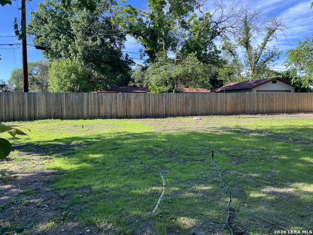 425 Driftwind Property Photo 31