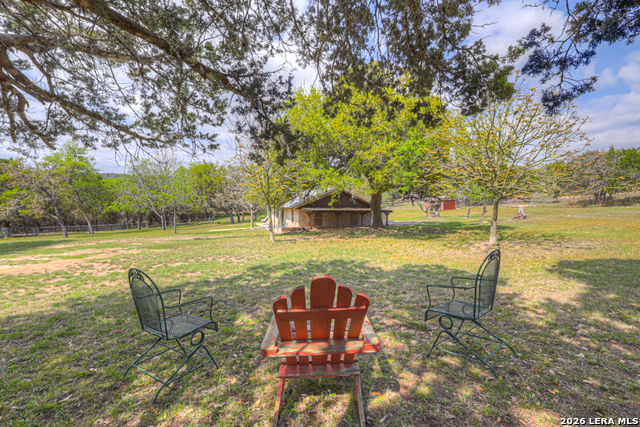 109 Saddle Wood Trl Property Photo 25