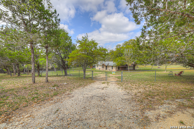 109 Saddle Wood Trl Property Photo 29