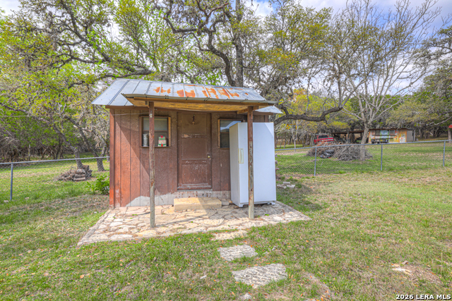 109 Saddle Wood Trl Property Photo 32