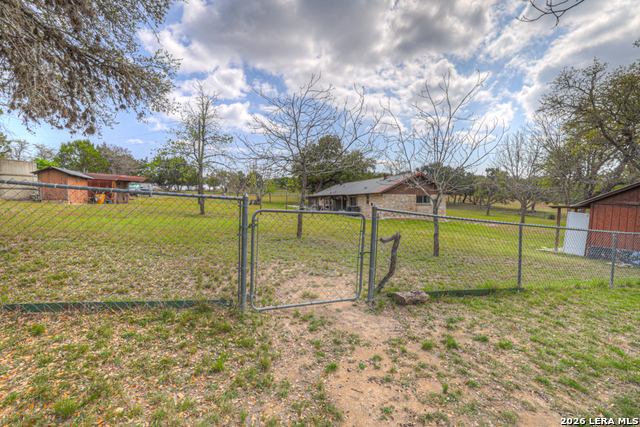 109 Saddle Wood Trl Property Photo 33