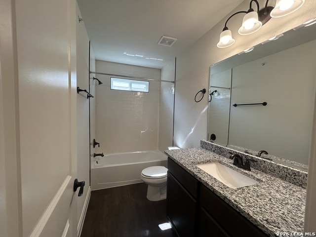 320 Untermaier Property Photo 21
