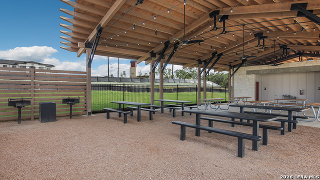 10746 Dazzle Property Photo 34