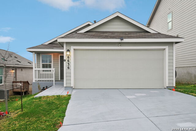 6636 Scarecrow Property Photo 2