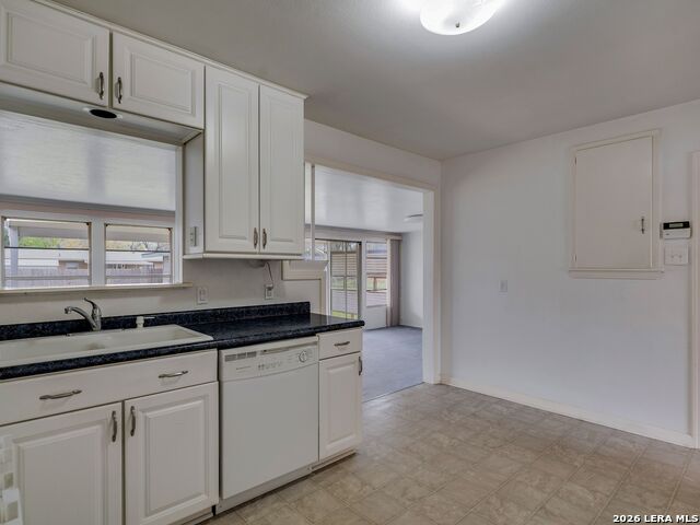 4630 Seabreeze Drive Property Photo 17