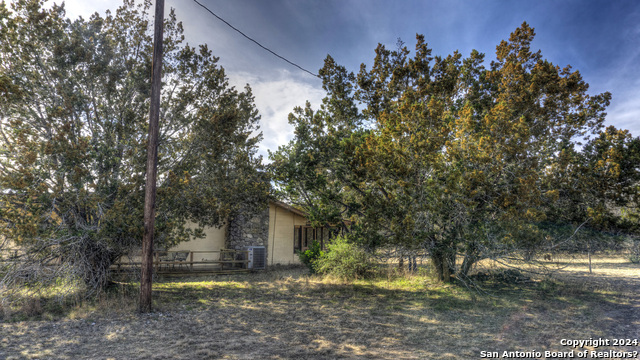 22 Squirrel Bend Property Photo 5