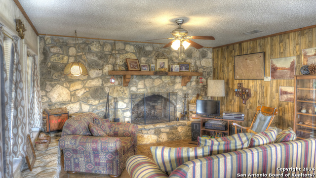 22 Squirrel Bend Property Photo 21