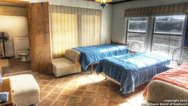 22 Squirrel Bend Property Photo 32