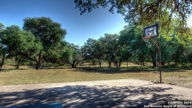 22 Squirrel Bend Property Photo 45