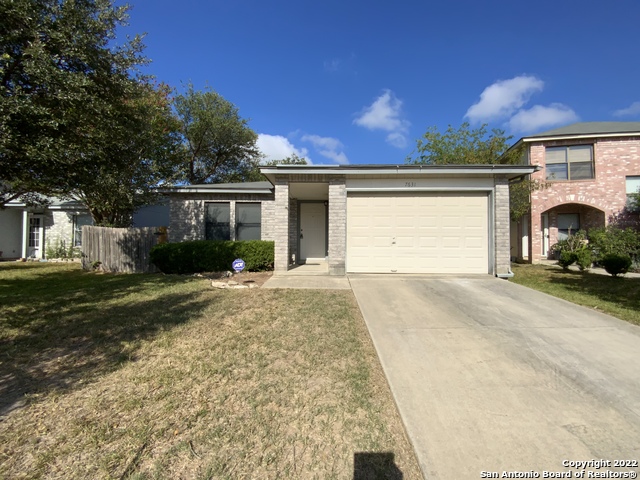 7631 Heathridge Property Photo 1