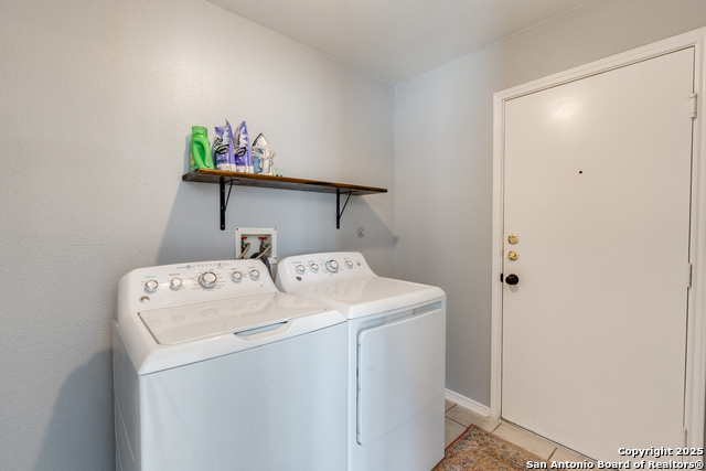 1615 Sunnycrest Property Photo 11