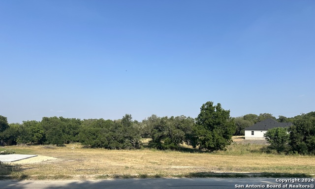 00 River Bluff Property Photo 1