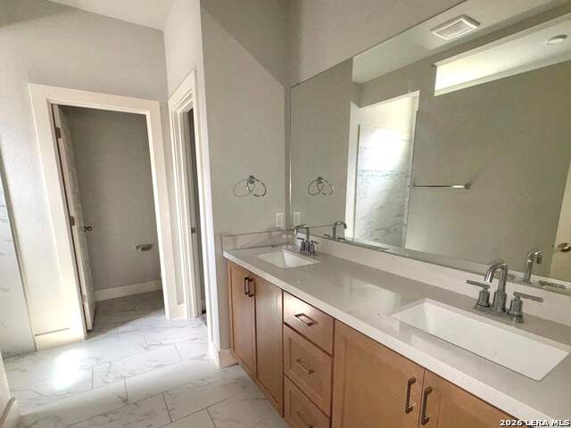 7164 Walkers Loop Property Photo 5