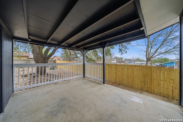 1042 Lemon Tree Property Photo 20
