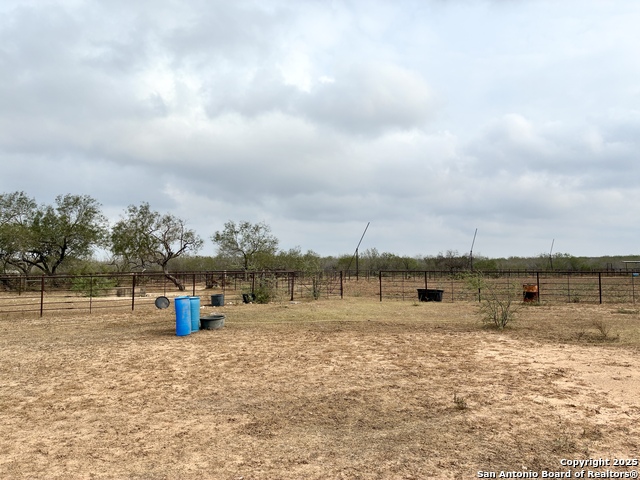 2713 Fm 716 Property Photo 8