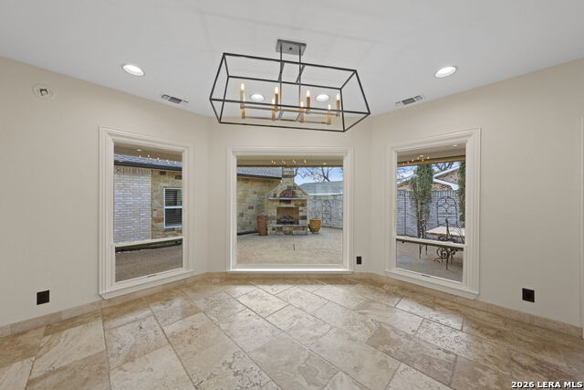 403 Candlelight Property Photo 14