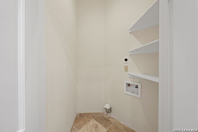 403 Candlelight Property Photo 21
