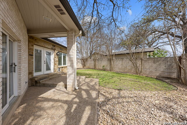 403 Candlelight Property Photo 35