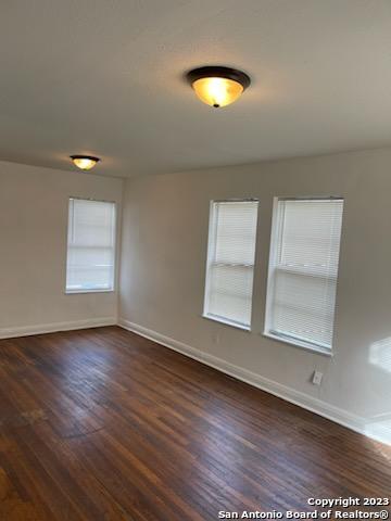 519 Walton Property Photo 5