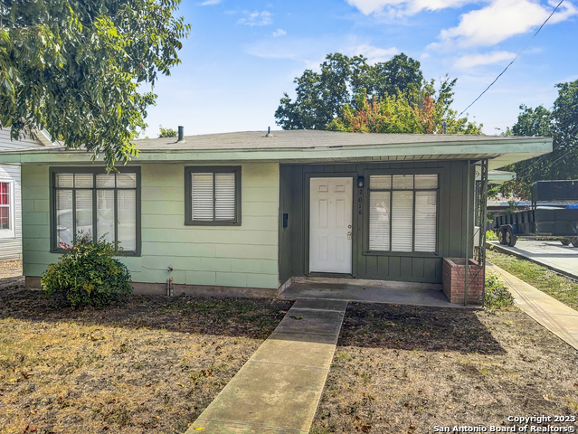 2016 W Olmos Dr Property Photo 2