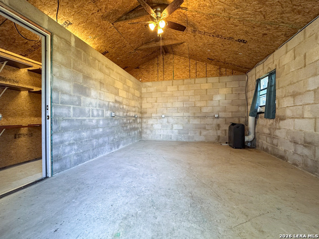 325 Hickman Property Photo 19