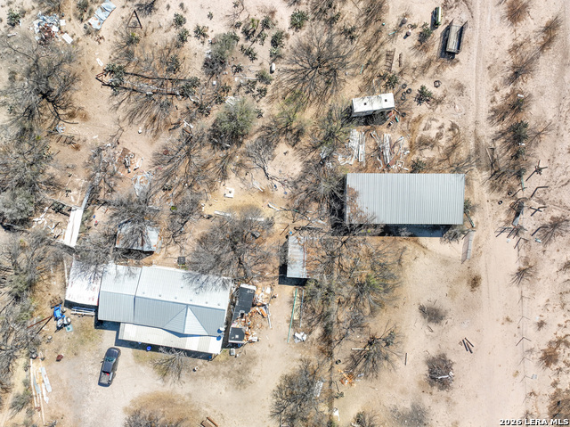 793 Fm 1986 Property Photo 13
