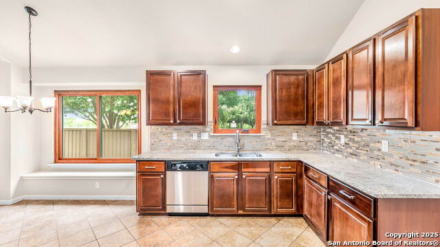 7951 Brinson Property Photo 3