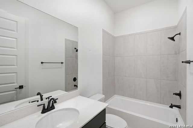2540 High Ground Property Photo 12