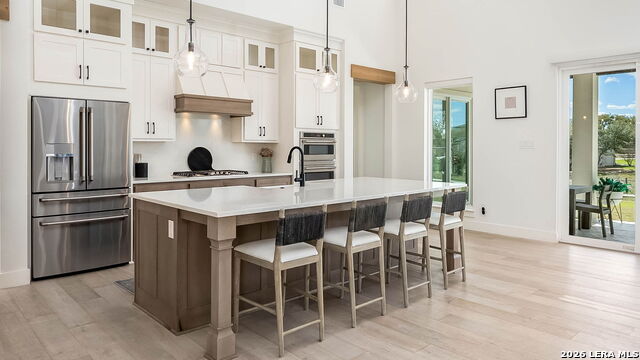 729 Fossil Springs Property Photo 5