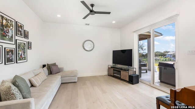 729 Fossil Springs Property Photo 22
