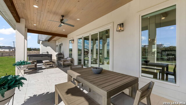 729 Fossil Springs Property Photo 35