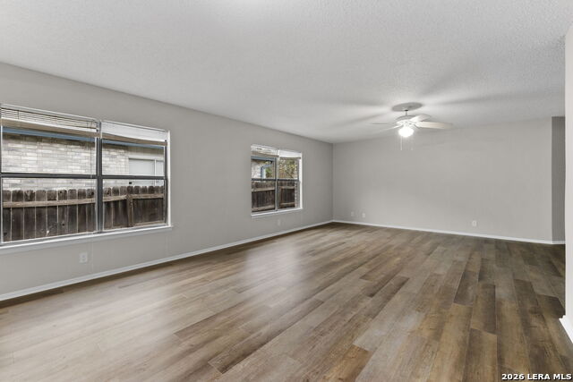 9327 Claret Property Photo 6