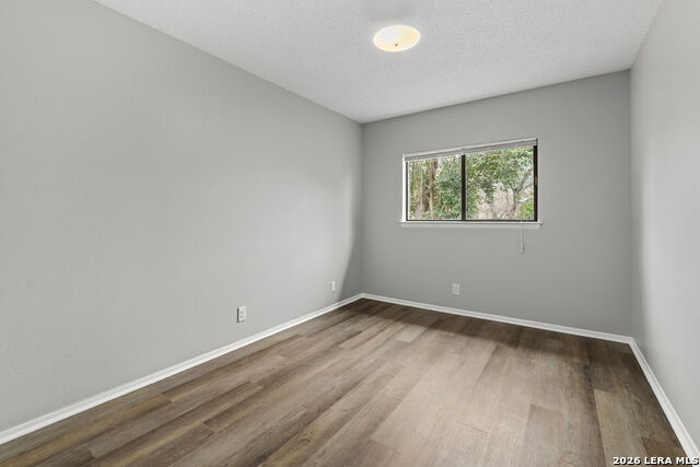 9327 Claret Property Photo 23