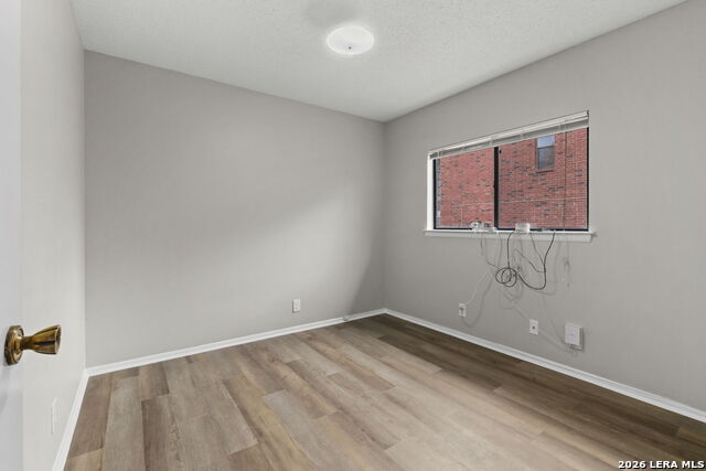 9327 Claret Property Photo 25