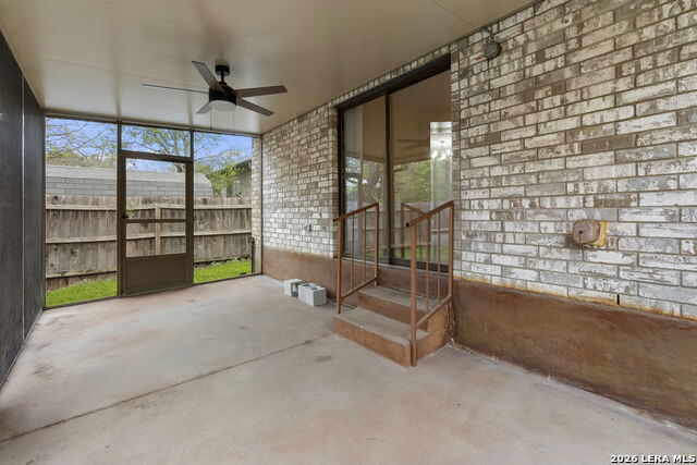 9327 Claret Property Photo 28