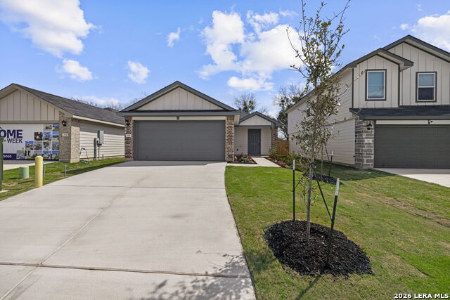 730 Jennifer Way Property Photo 1