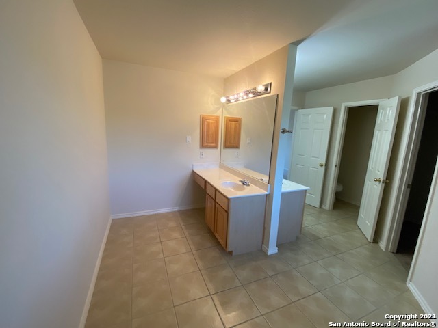 2007 Walsbrook Property Photo 12