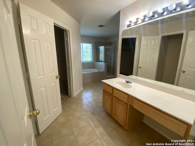 2007 Walsbrook Property Photo 13