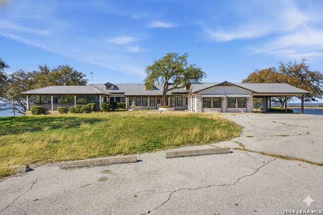 18617 State Highway 29 Property Photo 8