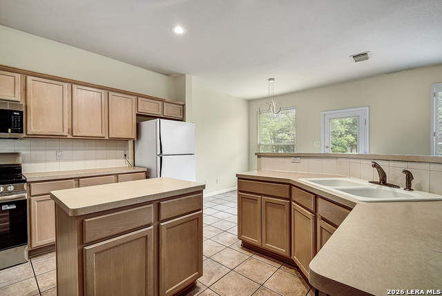 25210 Battle Lk Property Photo 12